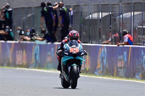 Rossi yamaha petronas race motogp valentino straightforward far deal why team qatar. France's Quartararo wins season-opening Moto Grand Prix in ...