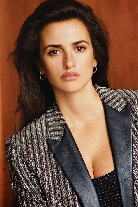 Penélope Cruz Magazine Photoshoot For Wsj Magazine December 2013january 2014 Magazine