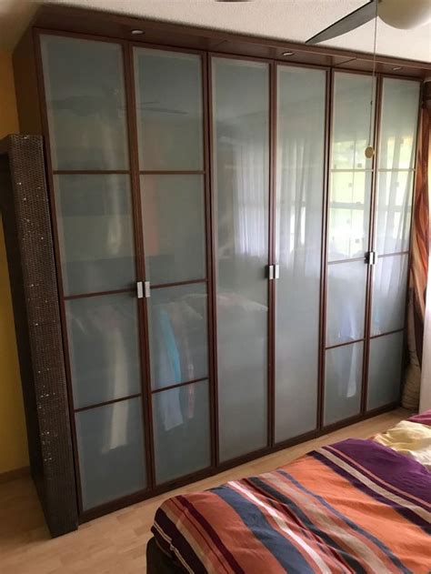 Drehtürenschrank / kleiderschrank majvi 02, farbe: Ikea Hopen Kleiderschrank kaufen auf Ricardo
