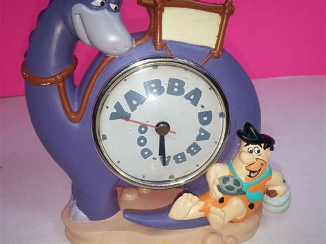 1996 Warner Bros The Flintstones Yabba Dabba Doo Fred Flintstone Clock