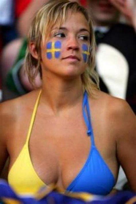 pin by ed pawley winterbill on i m eclectic let s play swedish women football girls