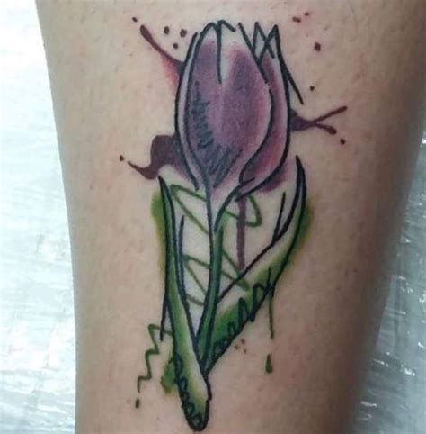 24 Impresionantes Tatuajes De Tulipanes Y Sus Significados Tanger