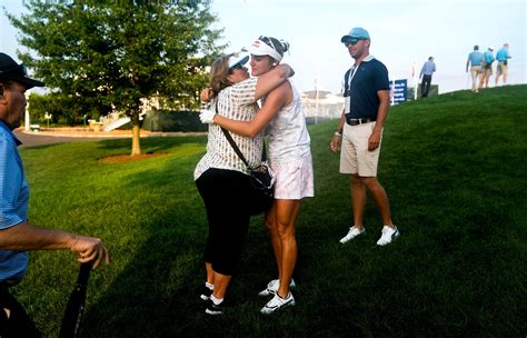 Lexi Thompson And Her Mother Focus On Each Other And Survival The