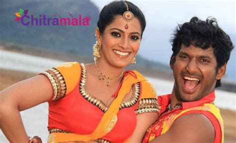 South indian actors varalakshmi sarathkumar, arya and vishal have come together to run rescue and volunteer operations to help the people of chennai, who have been affected by recent rains. Vishal Breaks up with Varalakshmi?