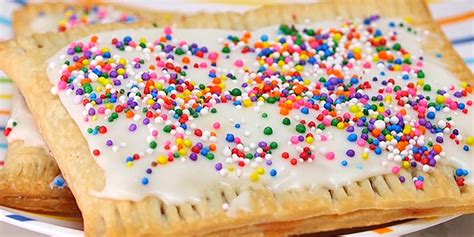 Relive Your Childhood With These Delicious Homemade Pop Tarts Pop
