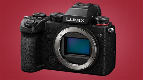 Panasonic Lumix S5 é Uma Câmera Compacta Full Frame Para Youtubers E