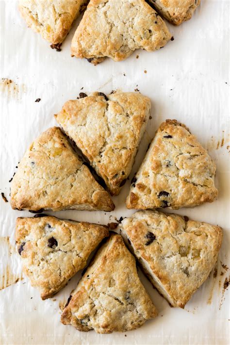 Ginger Scones With Dark Chocolate With Spice