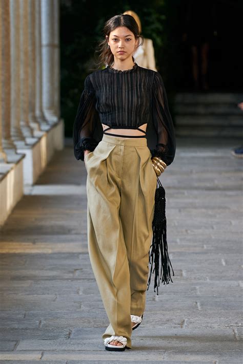 Alberta Ferretti Spring 2022 Ready To Wear Collection Vogue