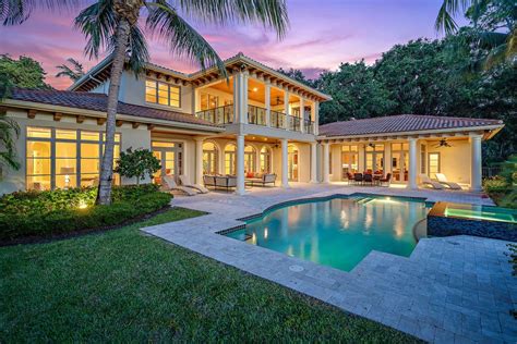 A Tropical Paradise Florida Luxury Homes Mansions For Sale Luxury