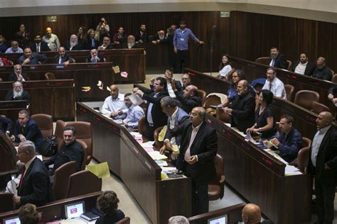 Israeli Parliament Passes Contentious Jewish Nation Bill America Magazine