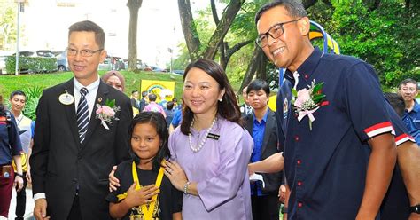 Malaysia dan kerjasama masyarakat antarabangsa. I'm lovin' it! McDonald's® Malaysia | RMHC Malaysia dan ...