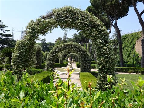 14 personen, kosten pauschal chf 150. Aggie Horticulture Goes To Italy: Vatican Gardens - Doesn ...