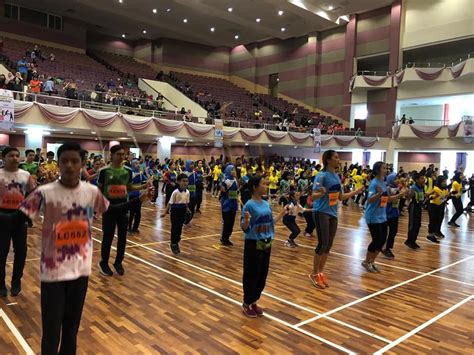 Oleh gurupendidikandiposting pada 3 mei 2021. Kejohanan Lompat Tali Berprestasi Tinggi Peringkat ...