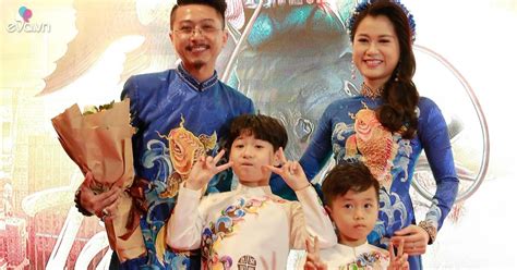 Không có, em đâu có nói gì đâu và bị trấn thành phản bác: Hứa Minh Đạt trốn nhà làm Táo, Lâm Vỹ Dạ diện áo dài đưa ...
