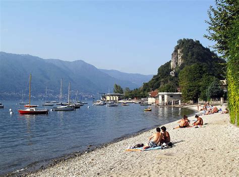 Landscape with isola bella, island on maggiore lake, stresa, italy. Il Lago Maggiore è balneabile? Come sono le spiagge?