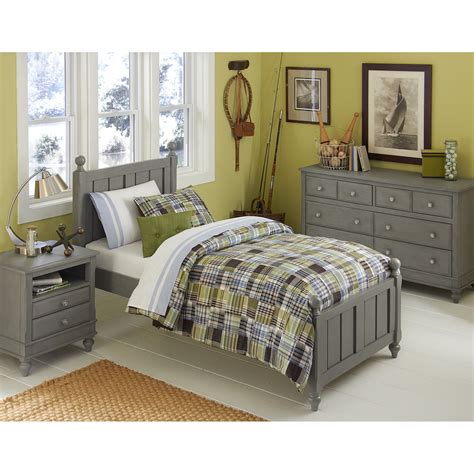 We have sizes to fit every bed and they are all soft and made with high. Lake House Bedding Sets - HomesFeed