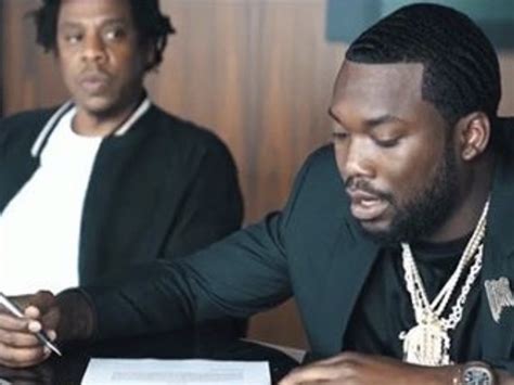 Meek Mill Officially Joins Jay Zs Roc Nation W Dream Chasers Records