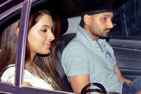 Harbhajan Singh Geeta Basra Love Tale All You Wanted To Know About Their Relationship News18