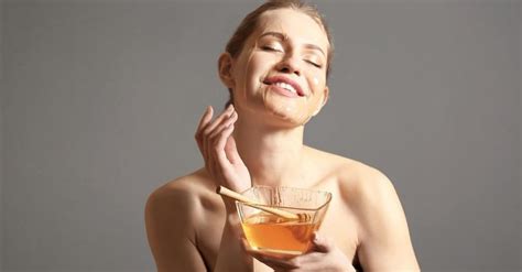 8 Amazing Honey Benefits For Skin We Bet You Didn’t Know Aboutuntil Now