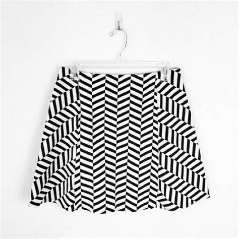Zara Trafaluc Chevron Mini Skirt Womens Fashion Bottoms Skirts On