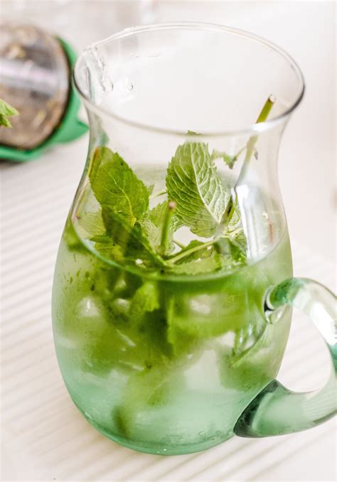 Mint Water Is The Most Refreshing Summer Drink Kitchn
