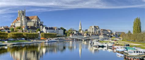 L'argent dans un rêve est une représentation de la réussite et de la prospérité, c'est aussi le symbole de la confiance rêver d'argent liquide, en voir sur le sol et ramasser de l'argent présage un succès prochain. Que faire à Auxerre ? - Oenotourisme .com