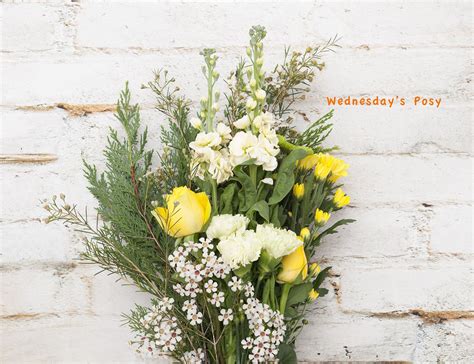 Local perth flowers carefully selected, artfully arranged and delivered to your door. Fresh flowers delivered, south of the river, South Perth ...