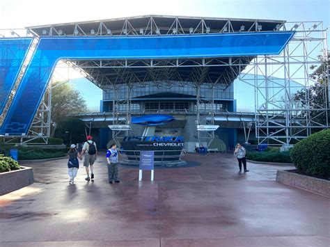 Photos Construction Walls Erected At Test Track Now Closed For