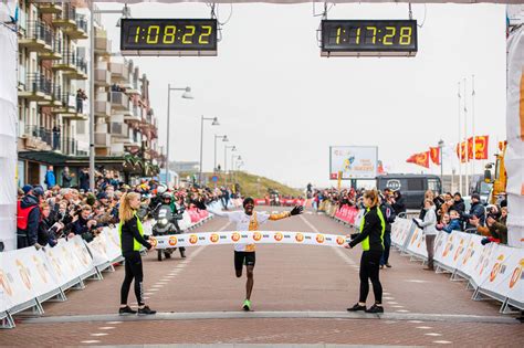 Den ersten platz in birmingham sicherte sich der franzose morhad amdouni in 27:23,39 minuten. Bashir Abdi en Tsehay Gemechu winnen onstuimige editie ...