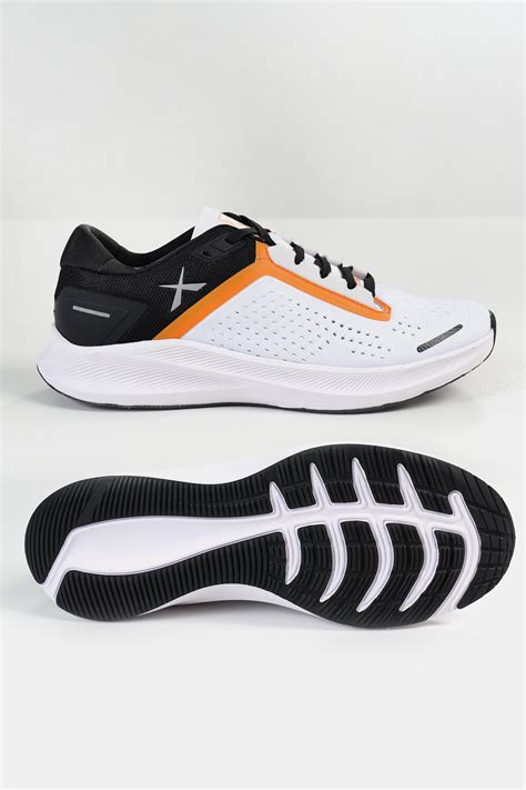 Bolt Running Shoe