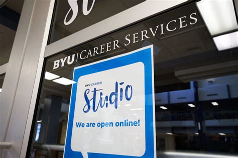 Byu Graduates Face Difficult Job Hunt The Daily Universe