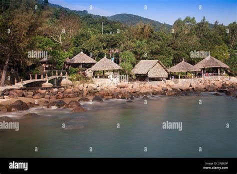 Bamboo Huts At Rangbeach Beach Danang Vietnam Stock Photo Alamy