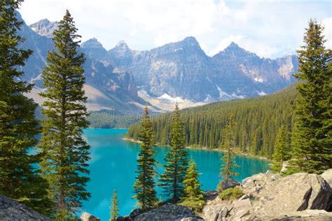 Moraine Lake Side View Stock Image Image Of Journey 34685299