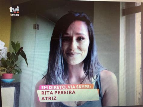 Trabalhou também na rádio tropical, onde foi rececionista e onde tinha um pequeno programa. Rita Pereira em lágrimas ao falar do pai: «Não o vou poder abraçar»