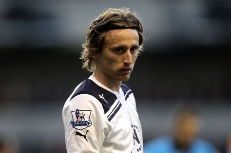 Alte trei cluburi mari se bat pentru semnătura lui. Modric: Mourinho saved me from my Tottenham torture