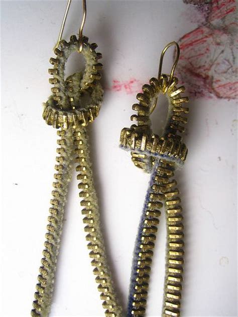 30 Zipper Jewelry Ideas Zipper Jewelry Zipper Crafts Jewelry