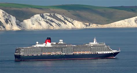 Cunards Queen Victoria Crew Get Jurassic Cruise The Travel Trunk