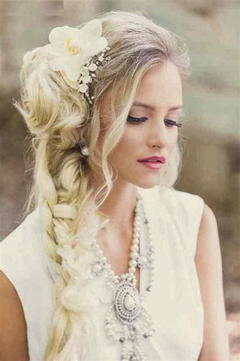 Check spelling or type a new query. 50+ Elegant Ponytail Hairstyles For Your Wedding | Elegant ...