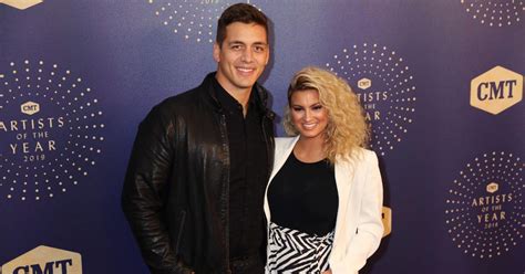 Who Is Tori Kelly Married To What We Know About Her Personal Life