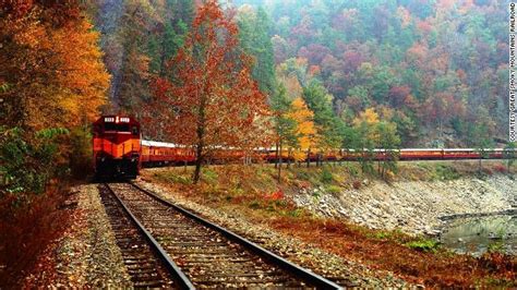 Five Fabulous Fall Foliage Train Rides Cnn Scenic Train Rides