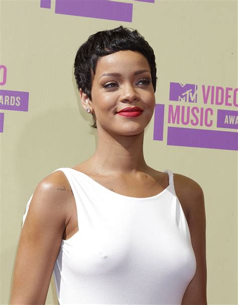 rihanna opts for an ethereal look in backless white dress at the mtv video music awards 2012