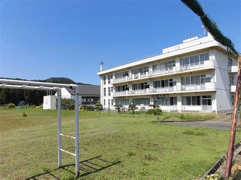 糸魚川市立今井小学校 学舎の記憶｜廃校を旅するブログ｜
