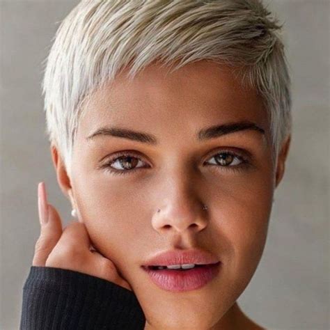 40 Best Pixie Cuts And Hairstyles For Women 2024 Hairstyles Weekly