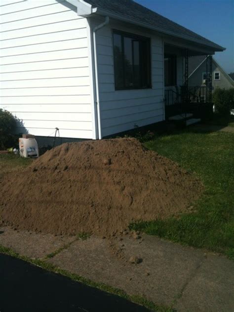 What would be the best way to solve this problem? Yard Grading 101: How to grade a yard for proper drainage ...