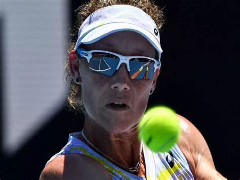 Former Us Open Champ Stosur Makes Emotional Farewell In Melbourne