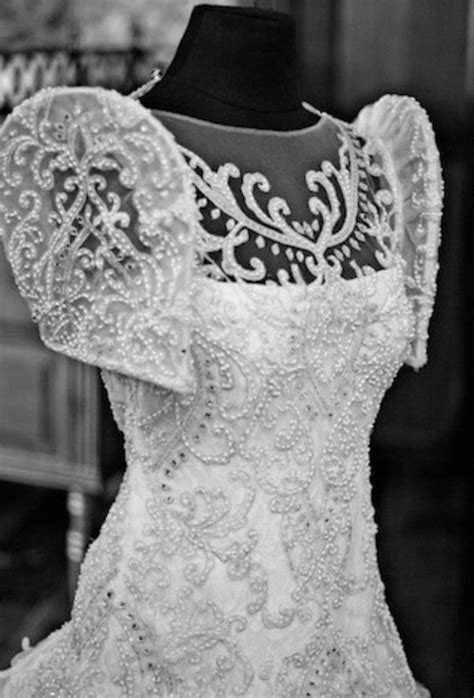 Filipiniana Lacy Butterfly Sleeves Wedding Dress