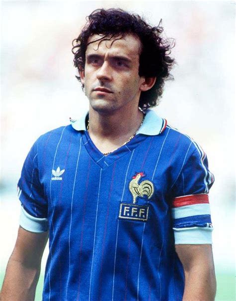 Michel françois platini is a football administrator and a former french football player and manager. MICHEL PLATINI - Rétro Foot 2