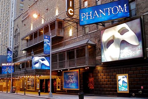 Nyc ♥ Nyc A Milestone In American Theatre The Phantom Of The Opera