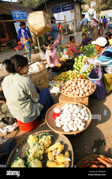 Myanmar Bagan Vegetable Market Stock Photo Alamy