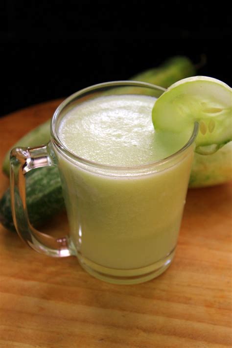 Juicing works for weight loss because it provides the body with a lot of nutrition in a convenient package. cucumber juice recipe, juice for weight loss - Yummy ...